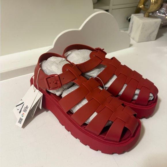 Zara Red Strappy Sandals. New with tags - Picture 1 of 8